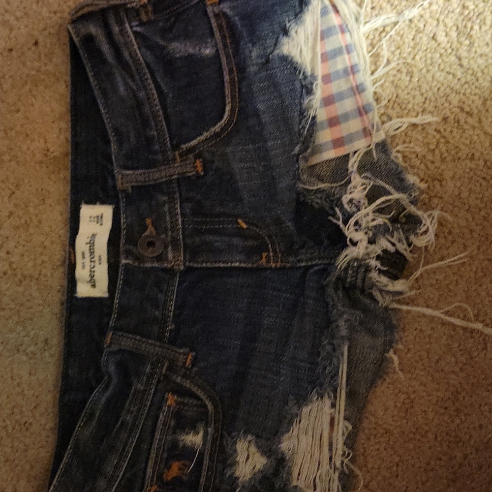 Abercrombie kids shorts